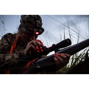 LEDLENSER MH8 outdoor tölthető LED fejlámpa 600lm/200m, RGB, 1xLi-ion, fekete