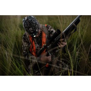 LEDLENSER MH8 outdoor tölthető LED fejlámpa 600lm/200m, RGB, 1xLi-ion, fekete